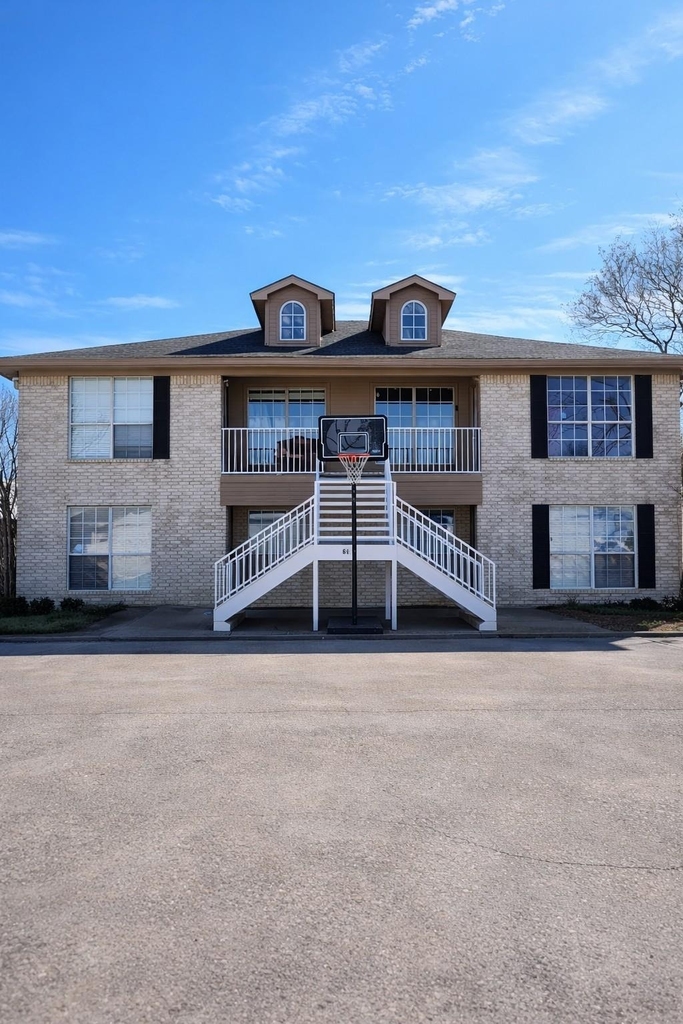 609 Race Street - Photo 15