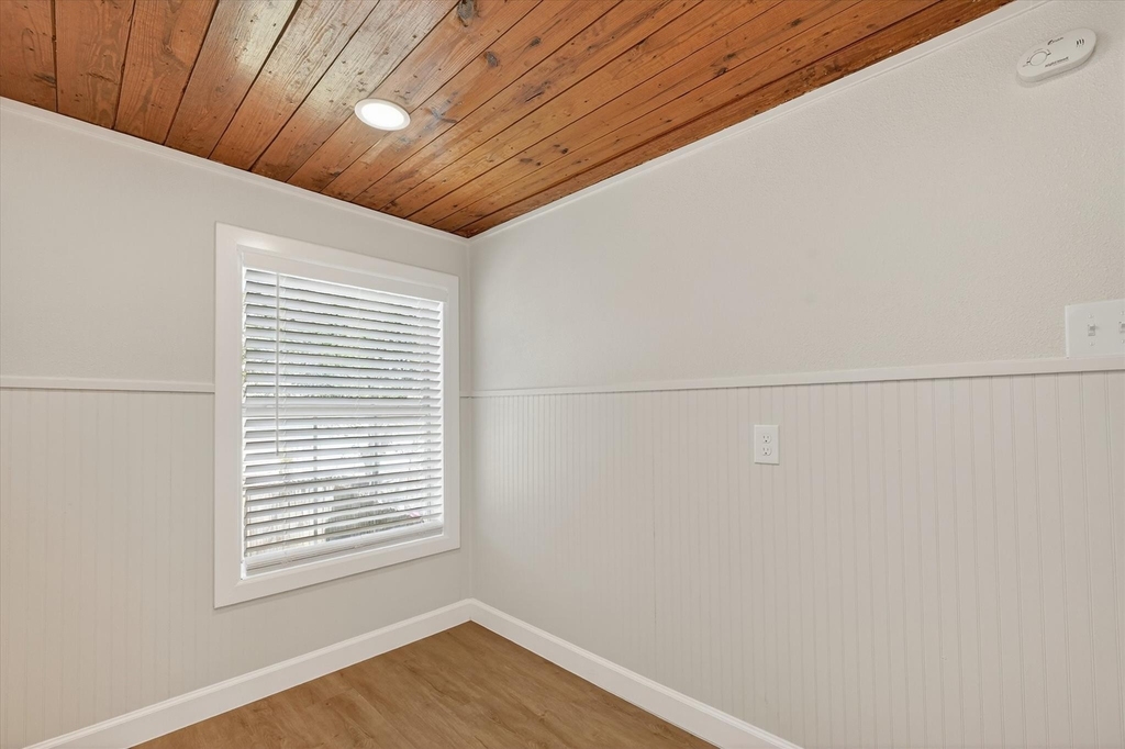 115 S Morris Street - Photo 6