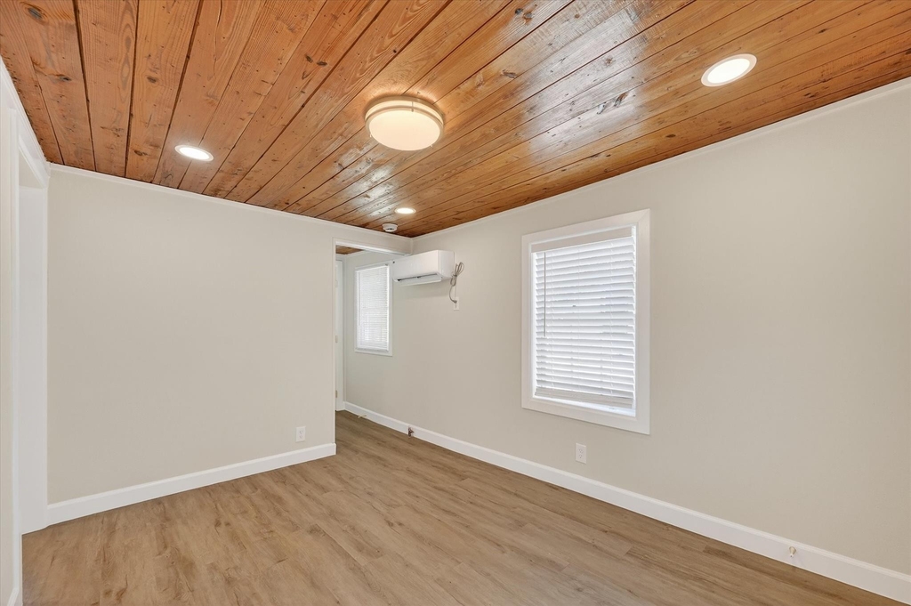 115 S Morris Street - Photo 3