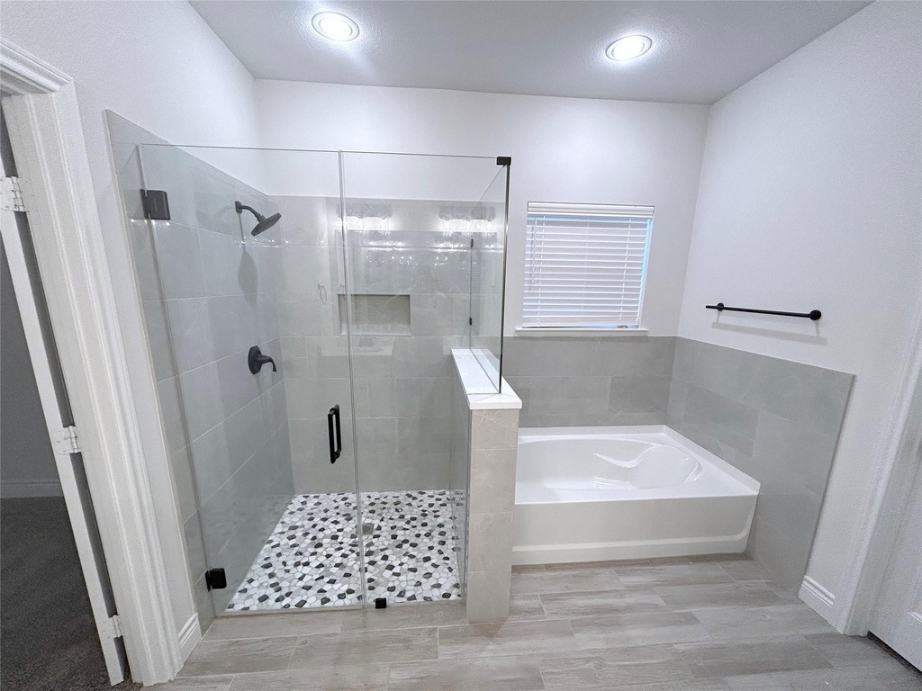 8406 Grant Lane - Photo 11