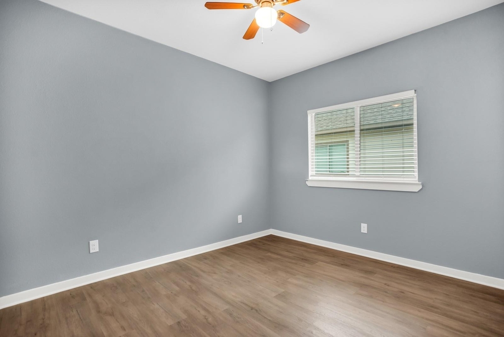 440 Pecan Hollow - Photo 13