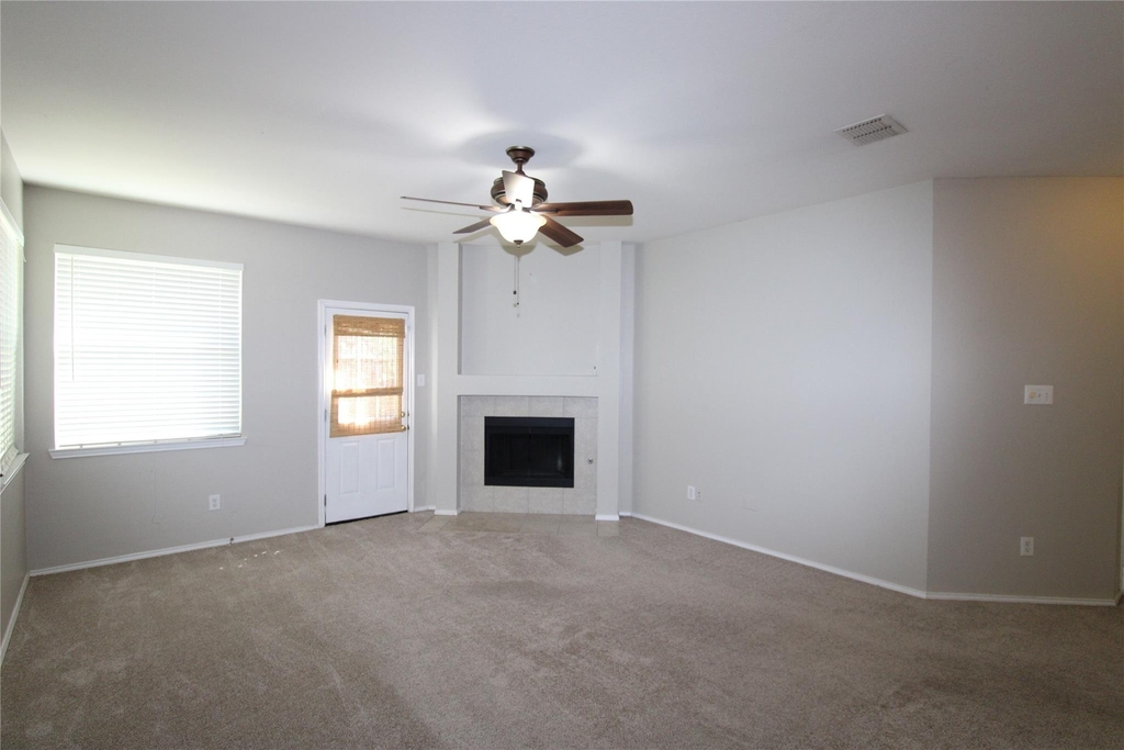 4126 Carrington Drive - Photo 5