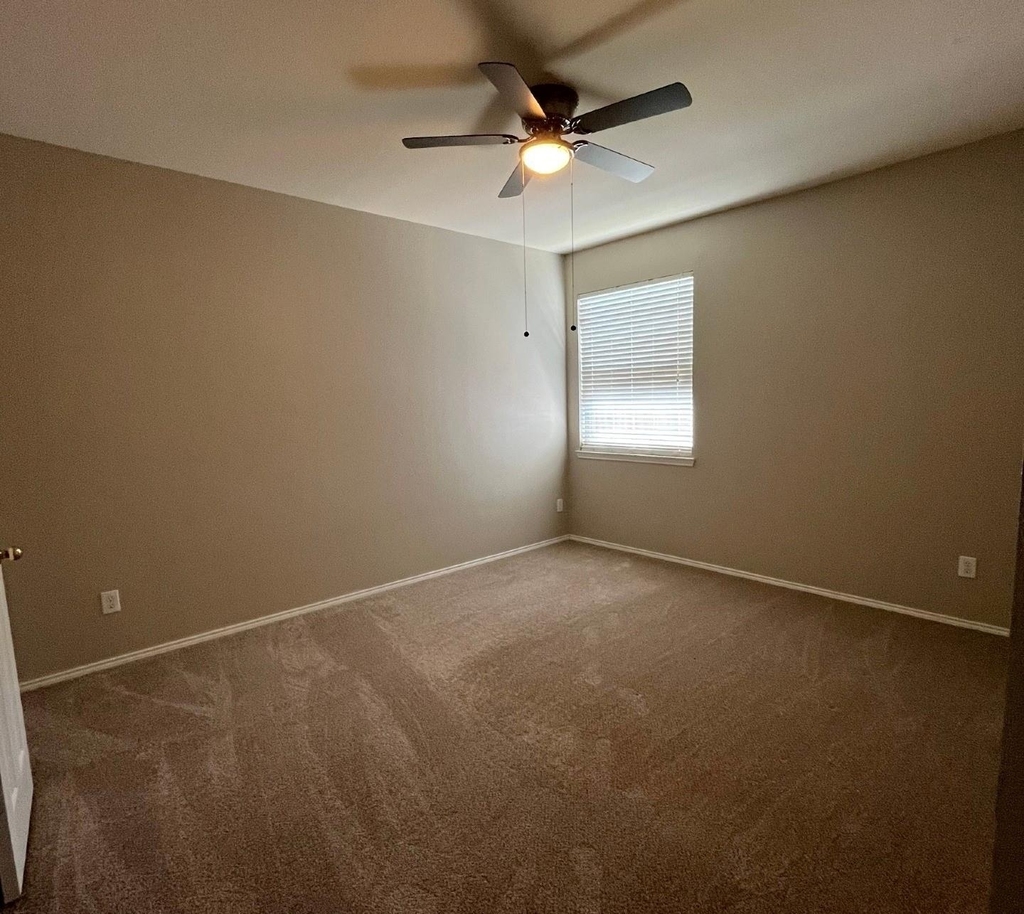 4126 Carrington Drive - Photo 9