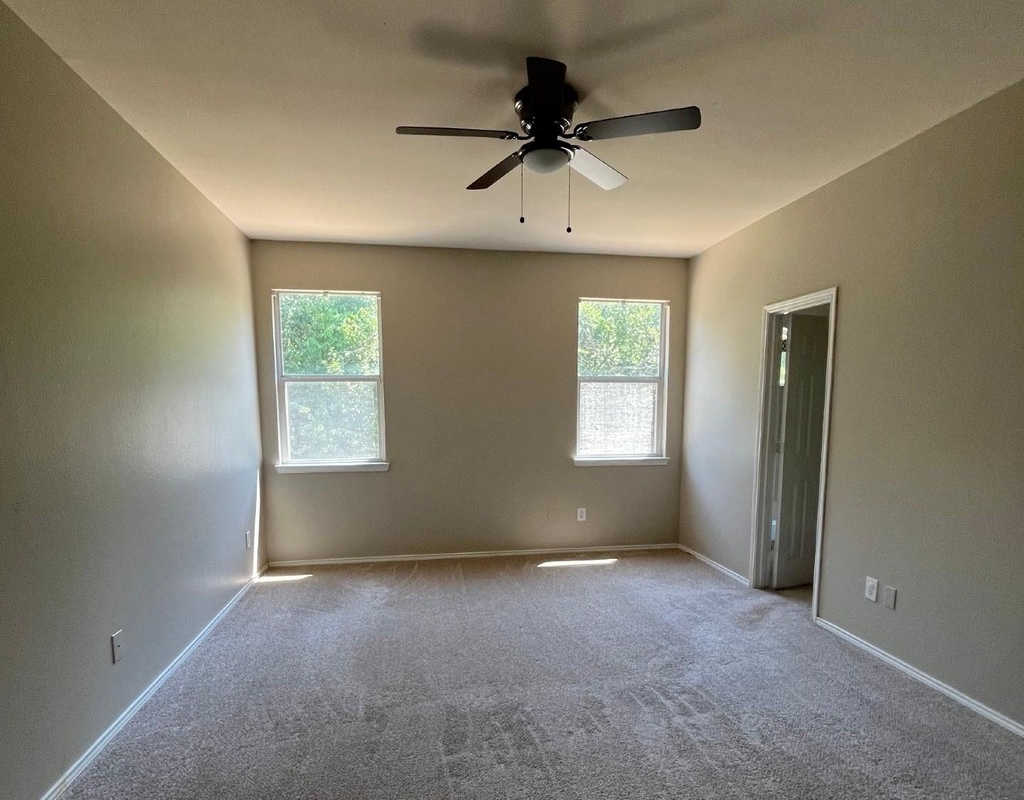 4126 Carrington Drive - Photo 8