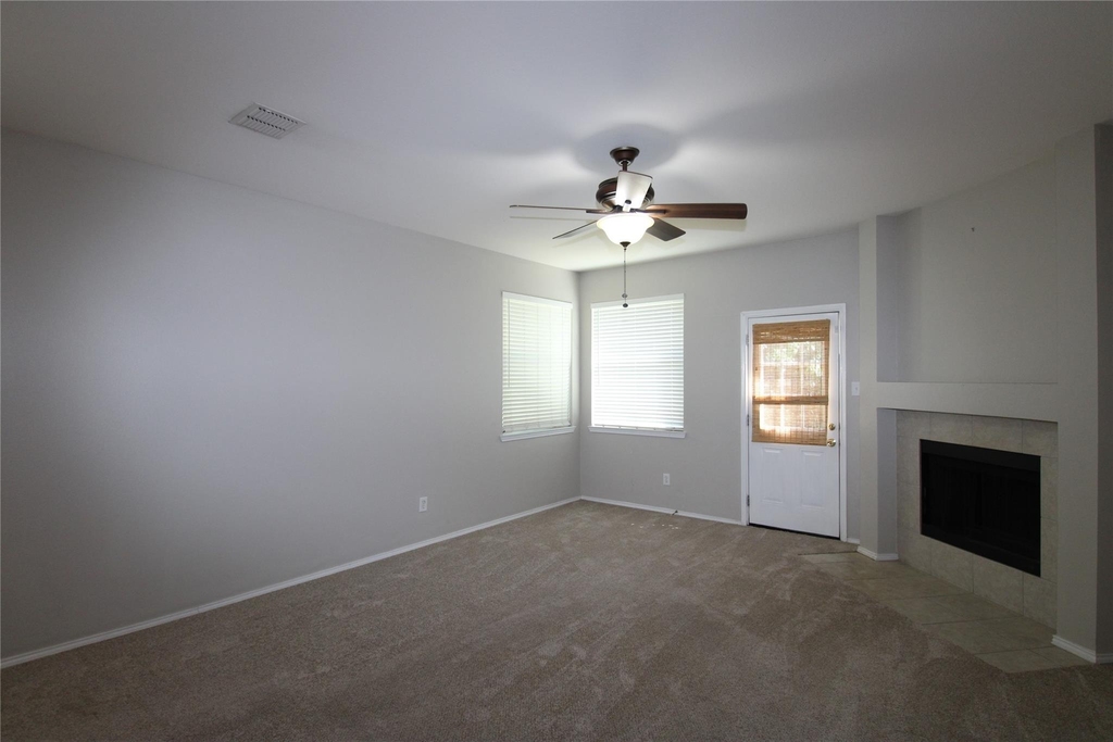 4126 Carrington Drive - Photo 4