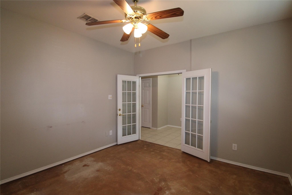 4126 Carrington Drive - Photo 7