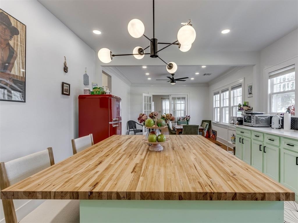 1025 Nw 34th Street - Photo 17