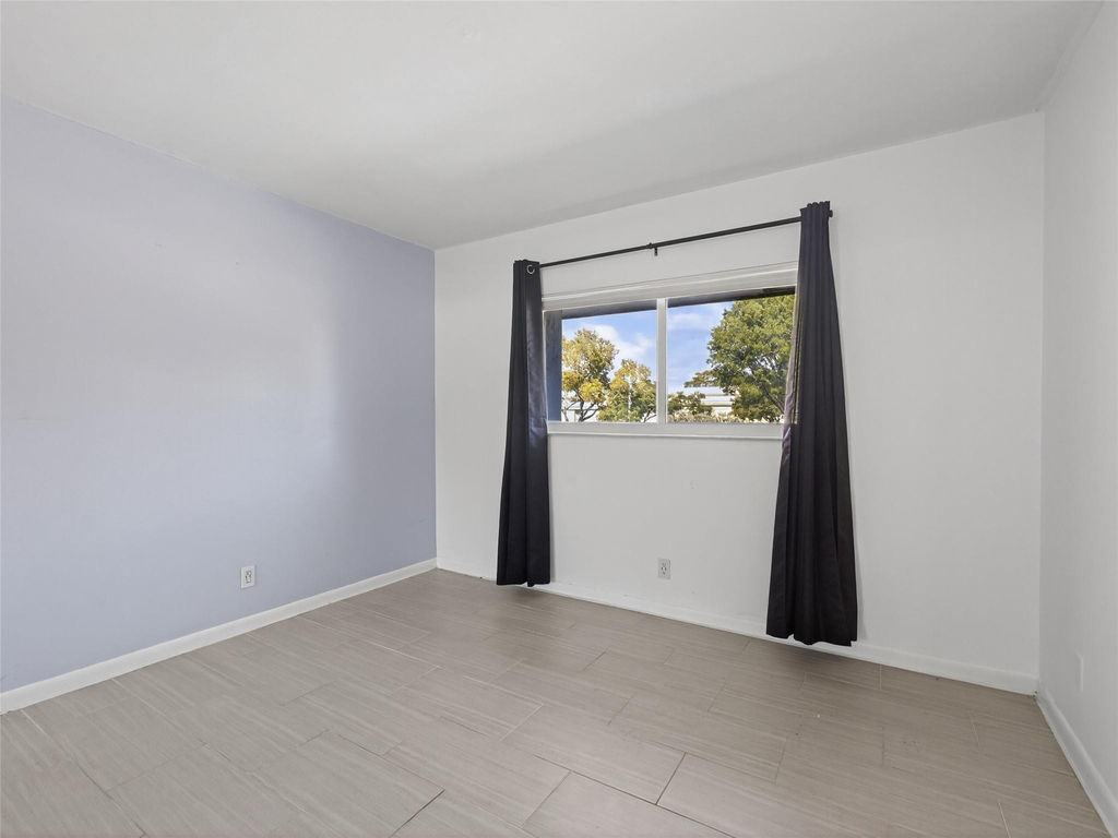 8400 W Sample Road - Photo 12