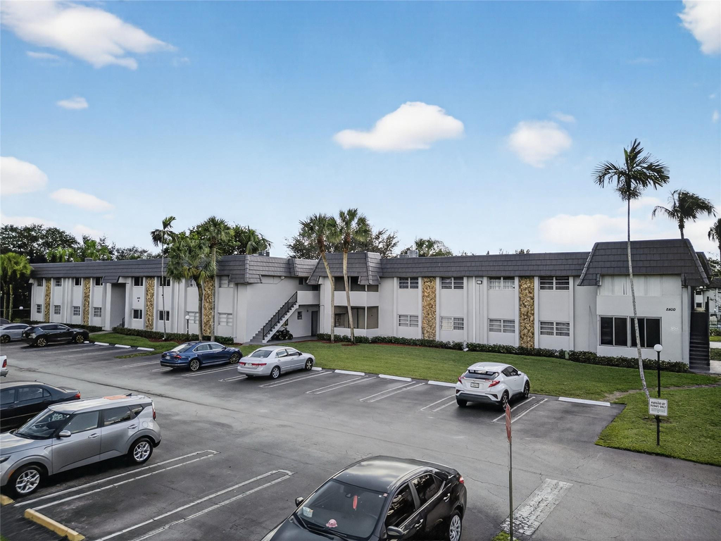 8400 W Sample Road - Photo 26
