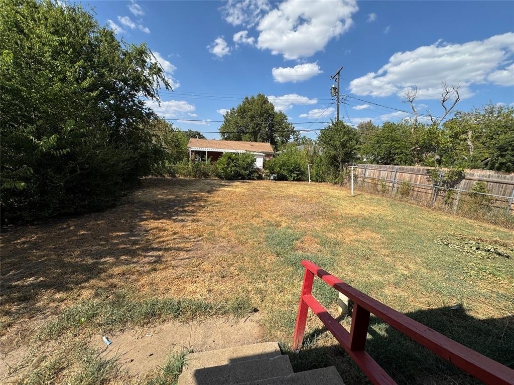 1307 Sheffield Road - Photo 13