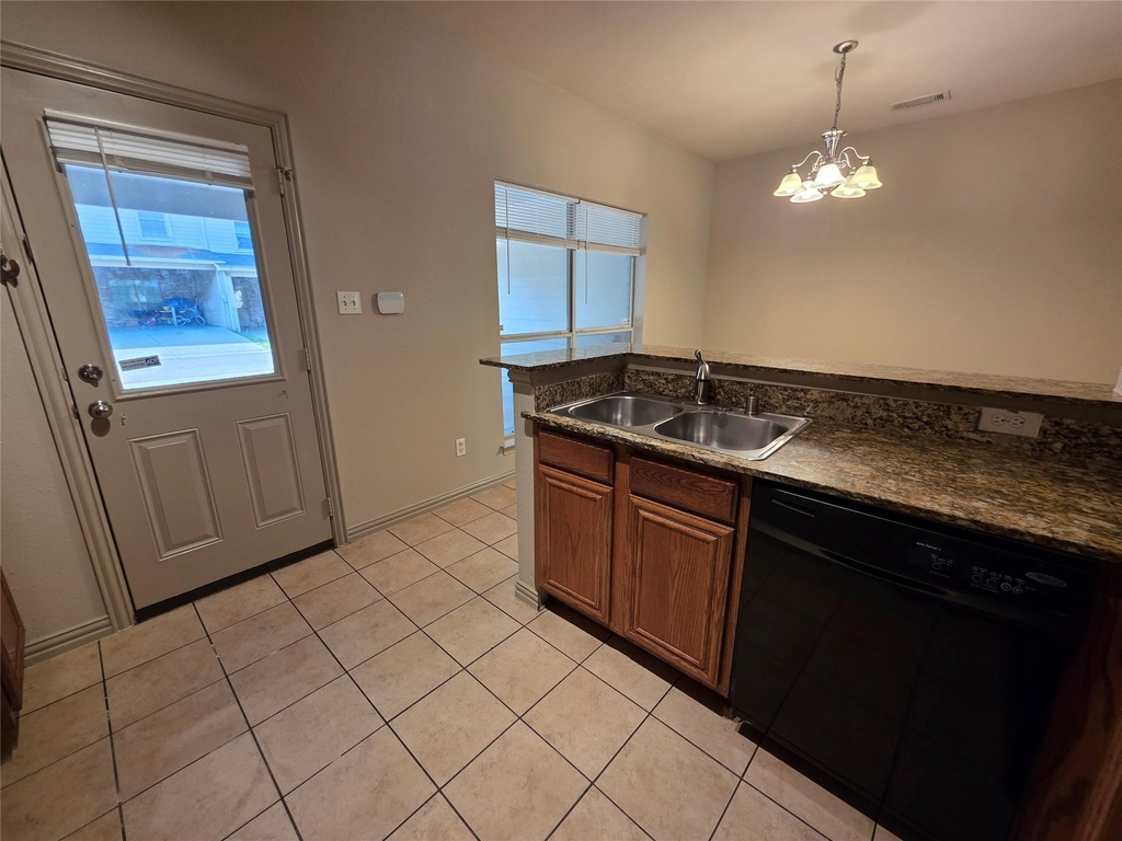 2384 Calendar Court - Photo 9