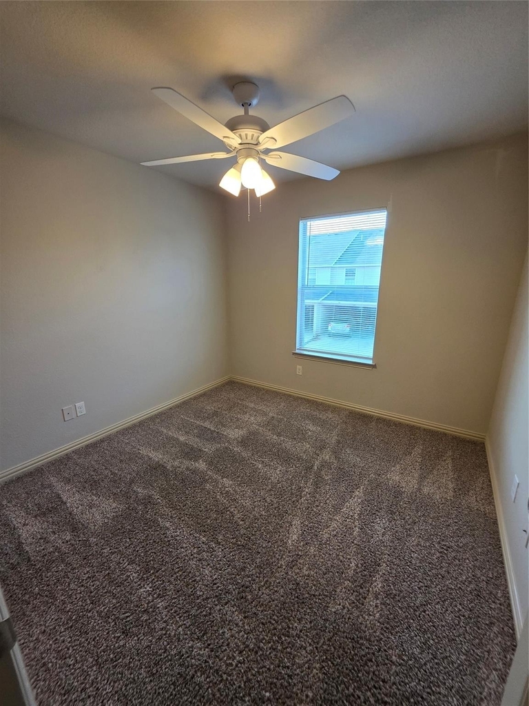 2384 Calendar Court - Photo 17