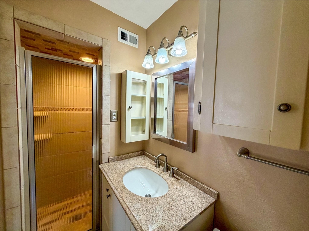1302 Patricia Lane - Photo 13