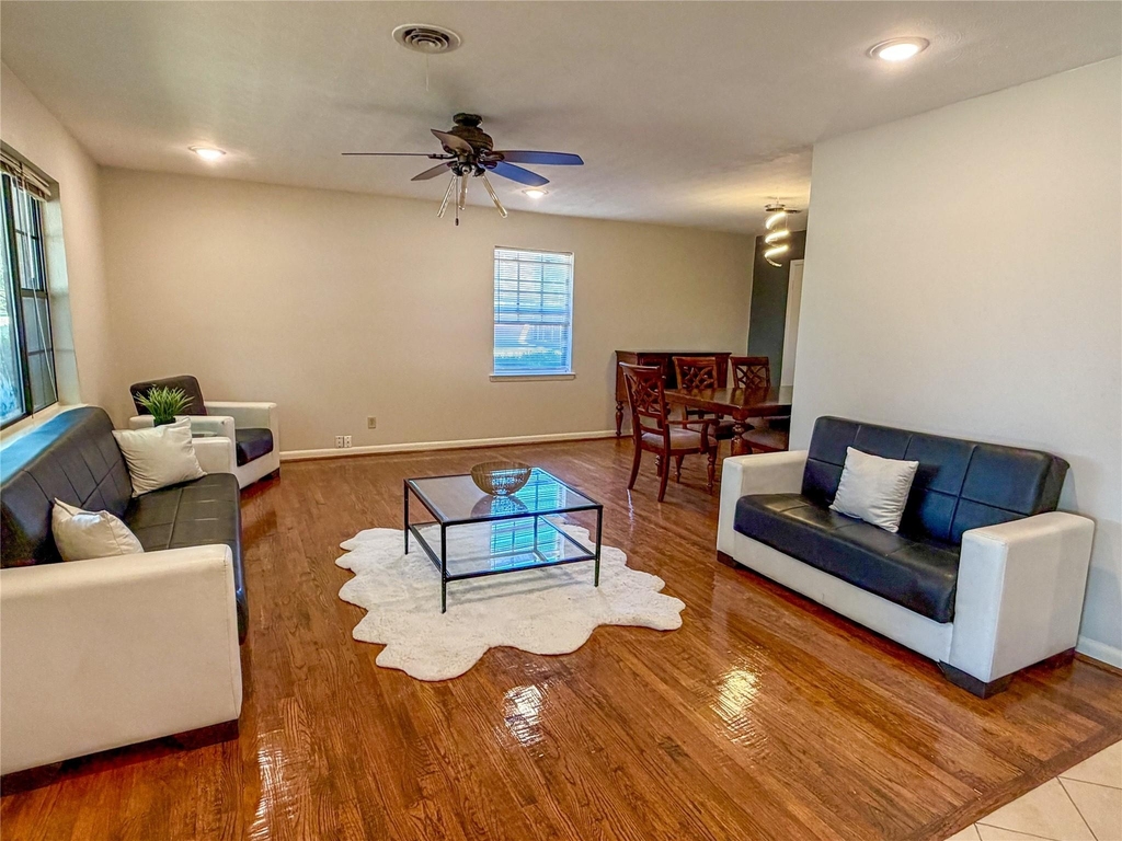 1302 Patricia Lane - Photo 1