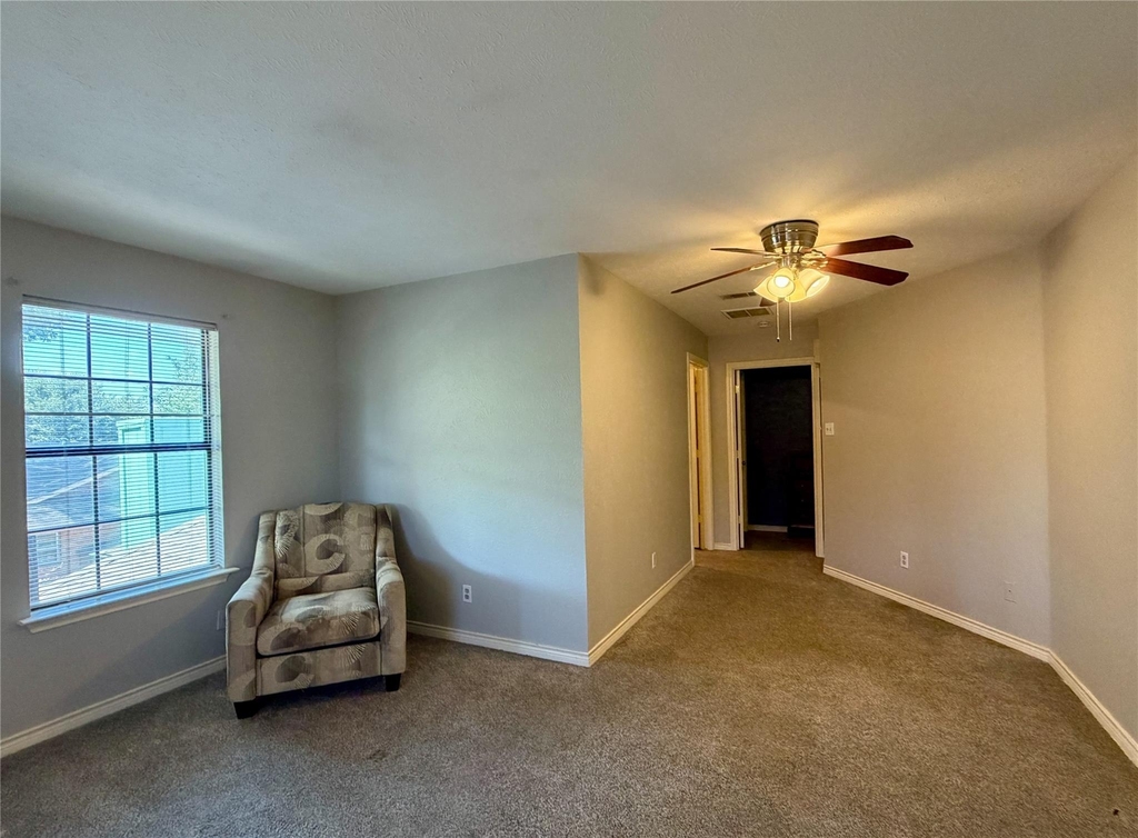 1302 Patricia Lane - Photo 15