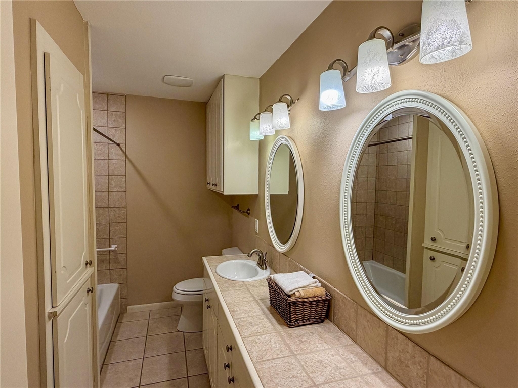 1302 Patricia Lane - Photo 10