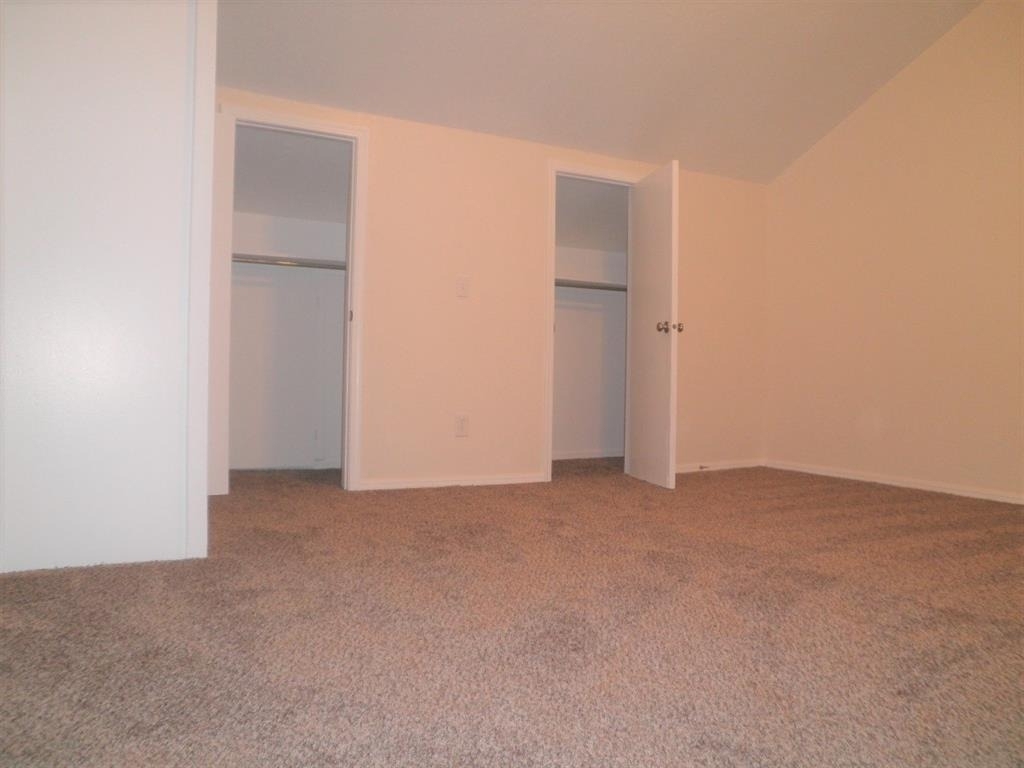 1901 E Lindsey Street - Photo 4
