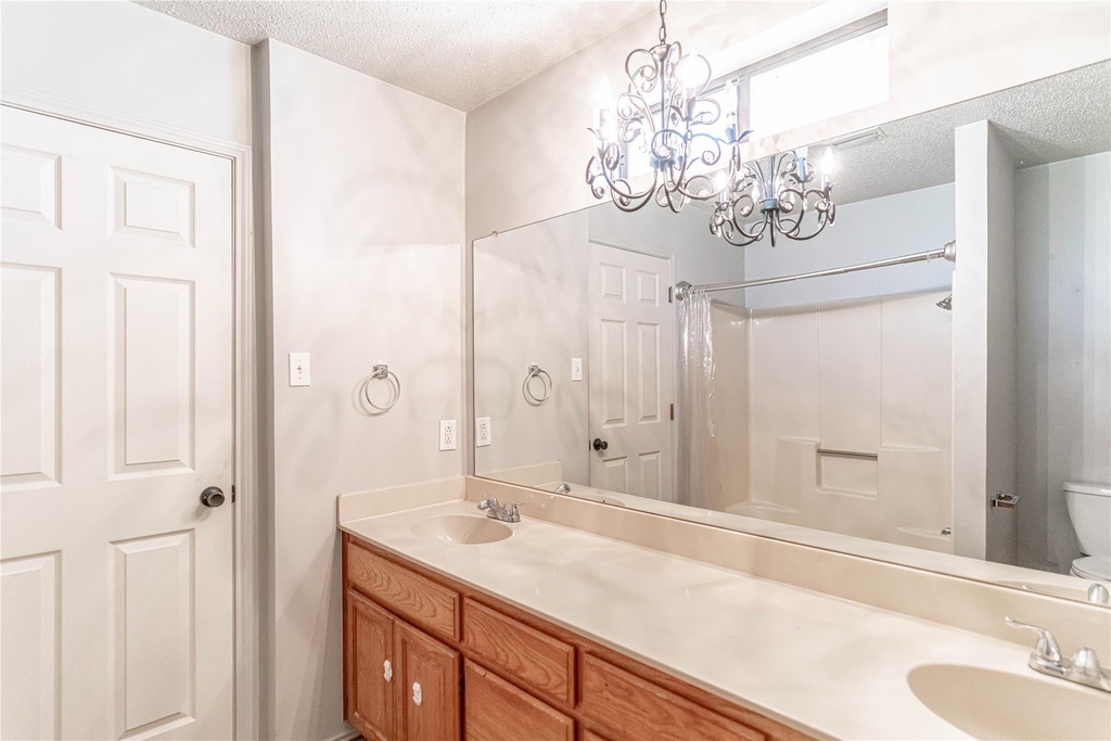 4031 Country Meadows Circle - Photo 21