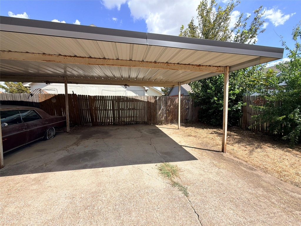 2410 Summer Place Drive - Photo 16