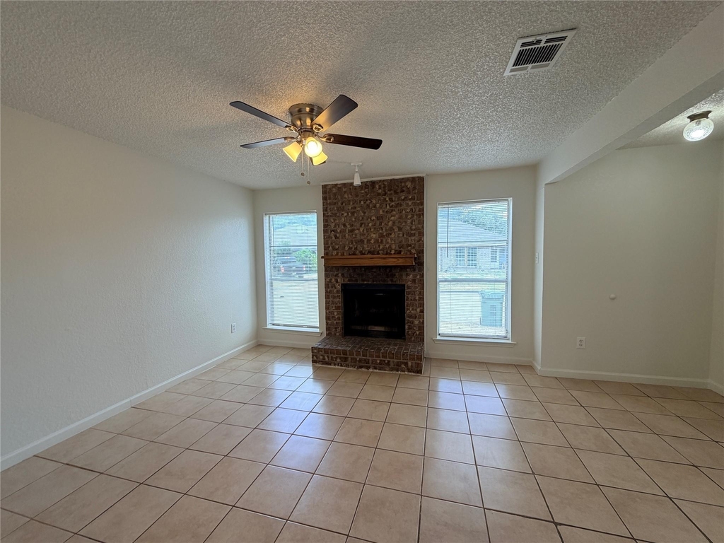 2410 Summer Place Drive - Photo 2