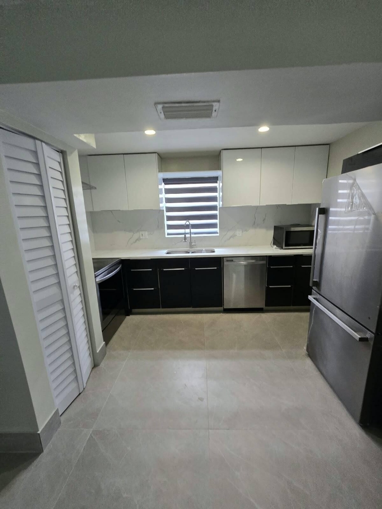 7924 Sw 8th Street - Photo 14