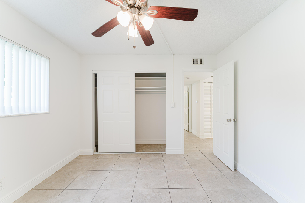 1220 Nw 16th Avenue - Photo 11
