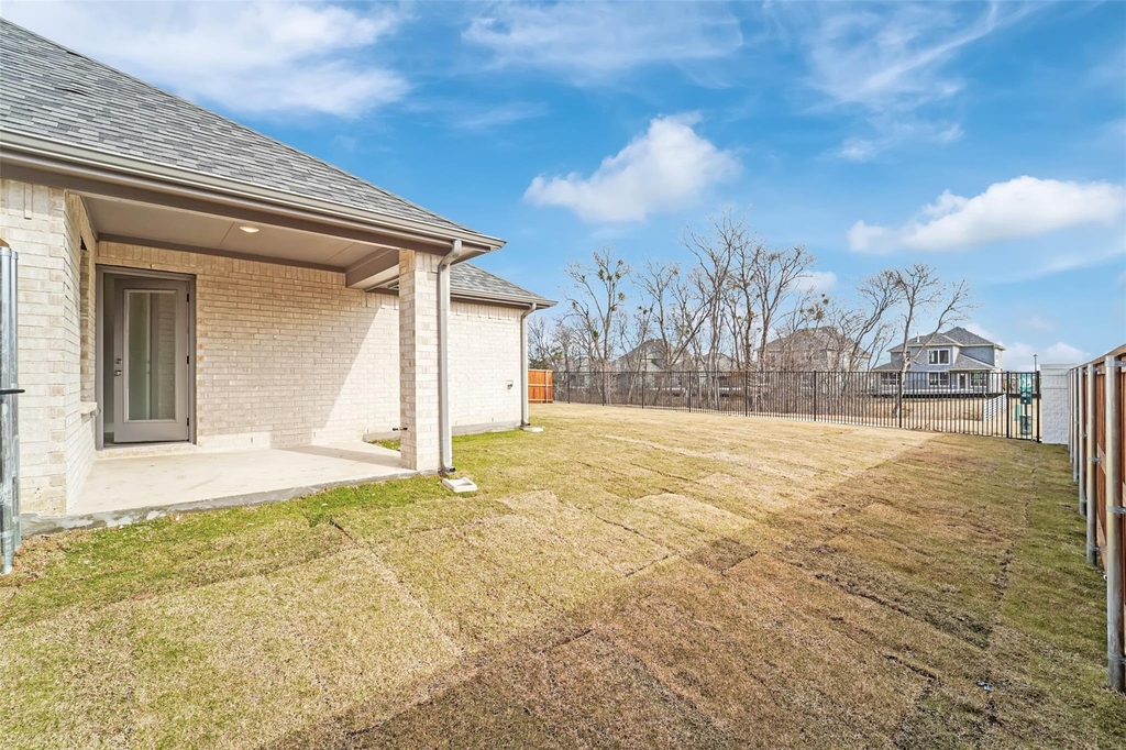 2901 Cantoni Creek - Photo 36