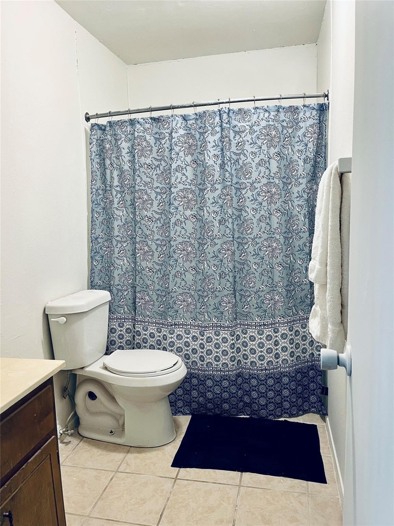 206 Taylor - Photo 3