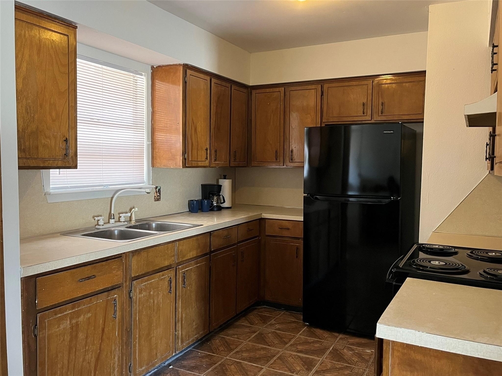 206 Taylor - Photo 7