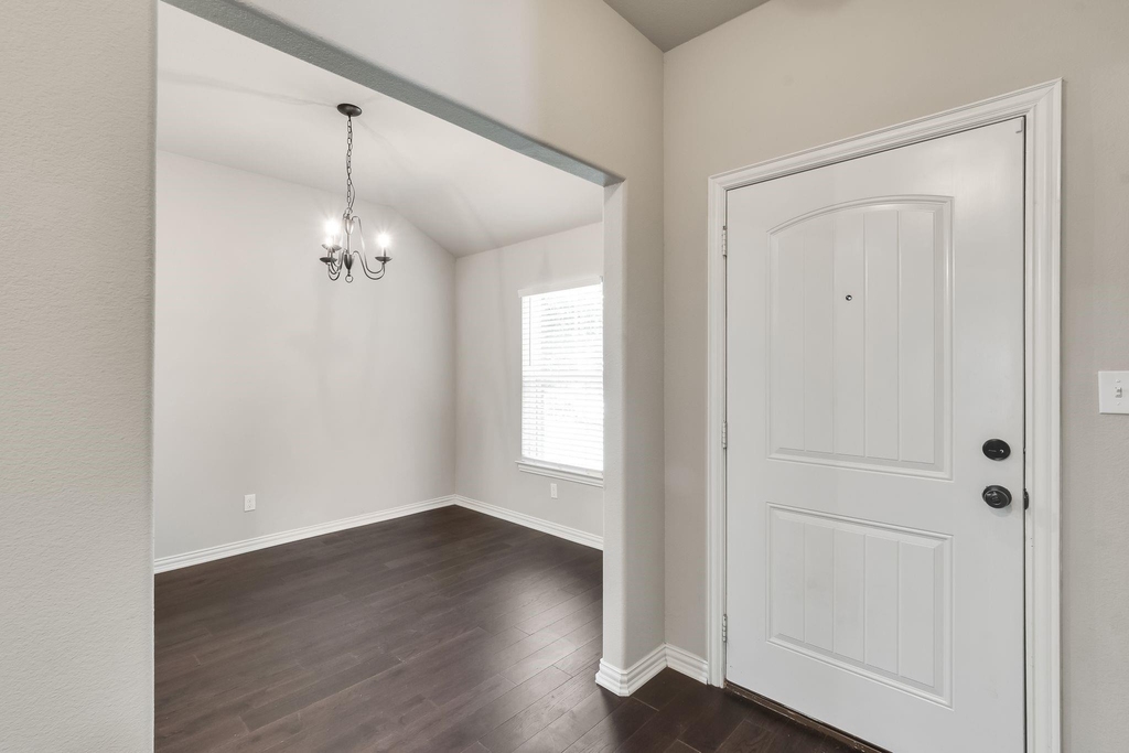 3608 Brookstone Drive - Photo 3