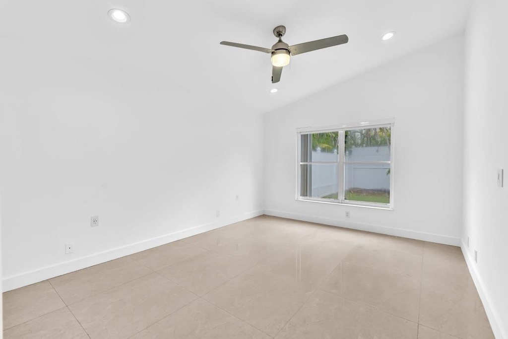 3307 Sw 49th Street - Photo 33