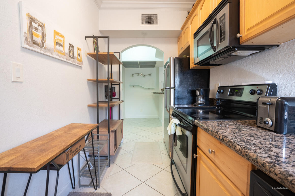 403 Ne 16th Avenue - Photo 9