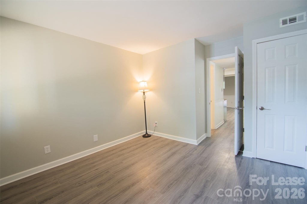7908 Horse Chestnut Lane - Photo 13