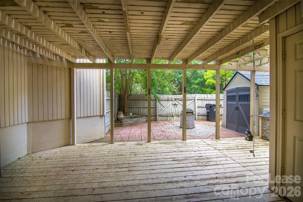 7908 Horse Chestnut Lane - Photo 26