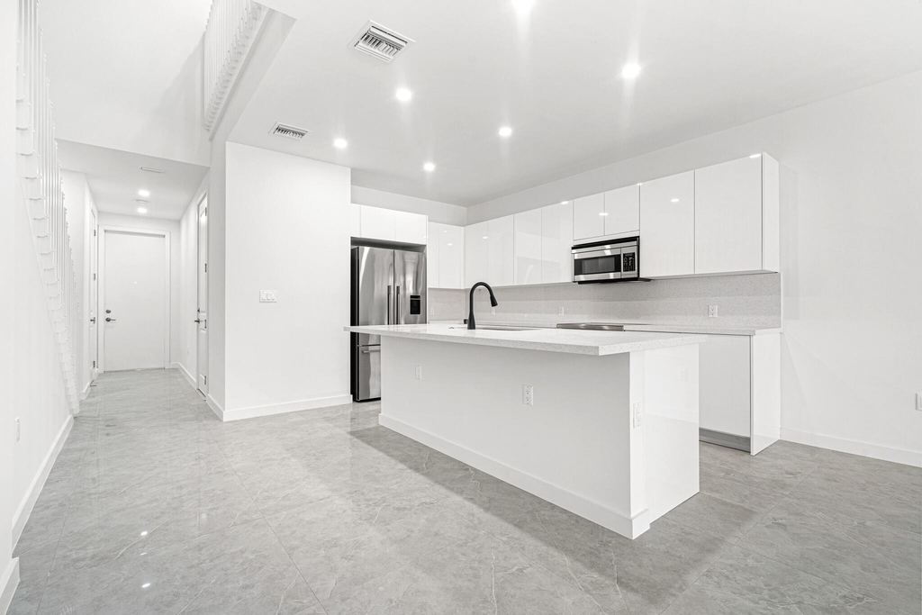 702 Cypress Grove Drive - Photo 11