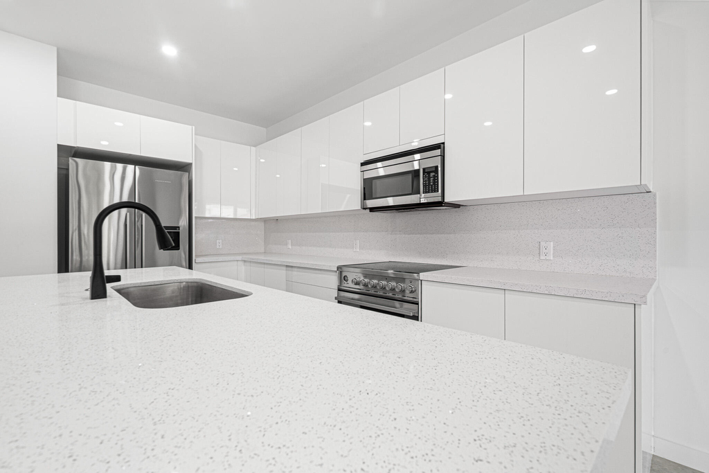702 Cypress Grove Drive - Photo 9