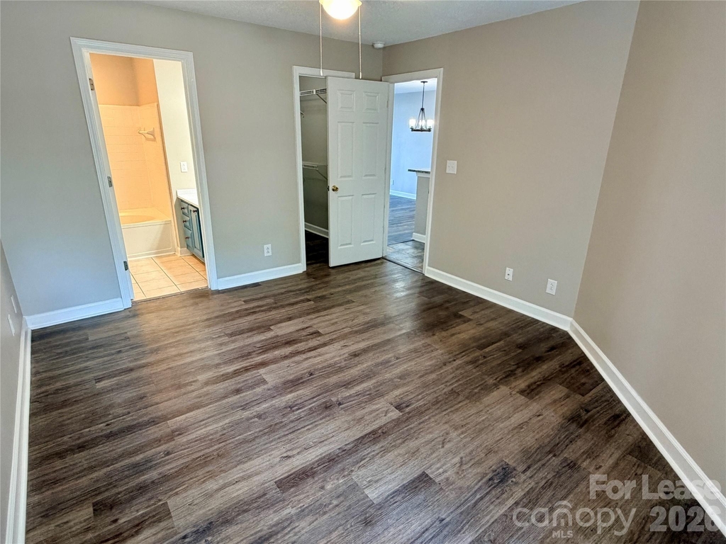 18771 Vineyard Point Lane - Photo 12
