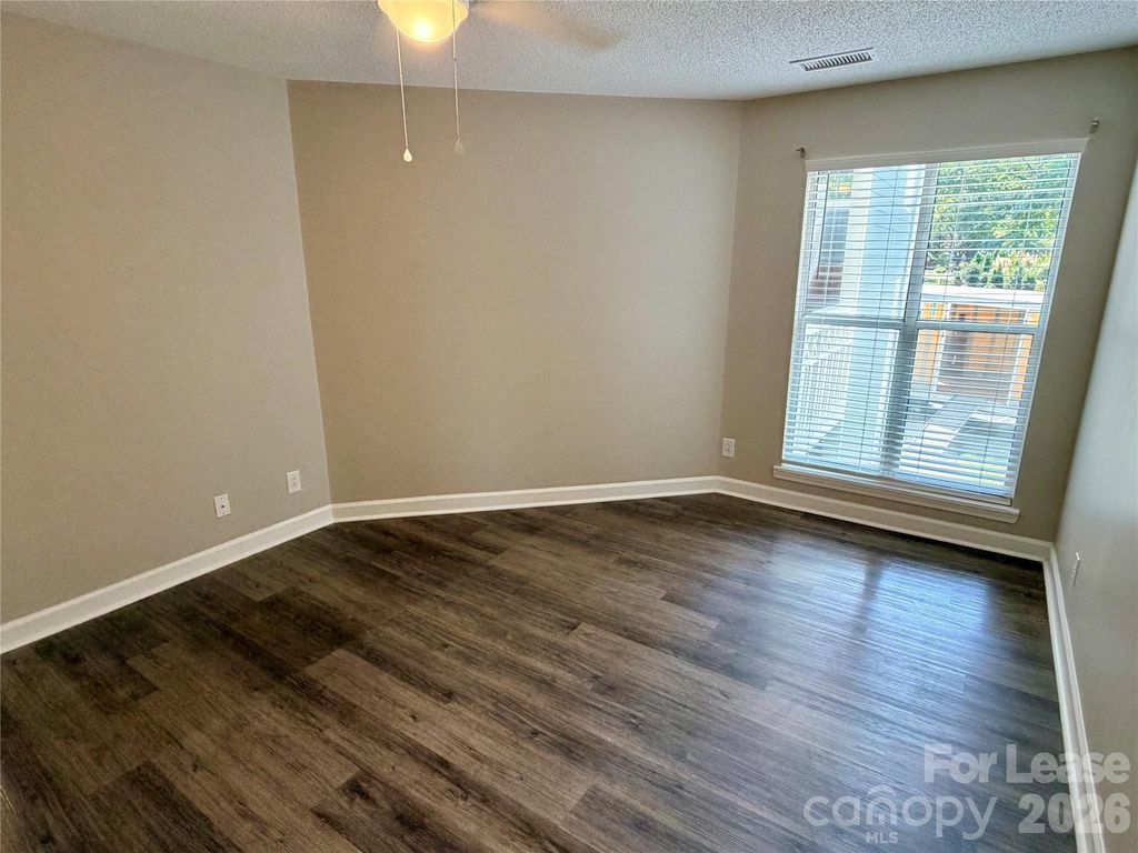 18771 Vineyard Point Lane - Photo 13