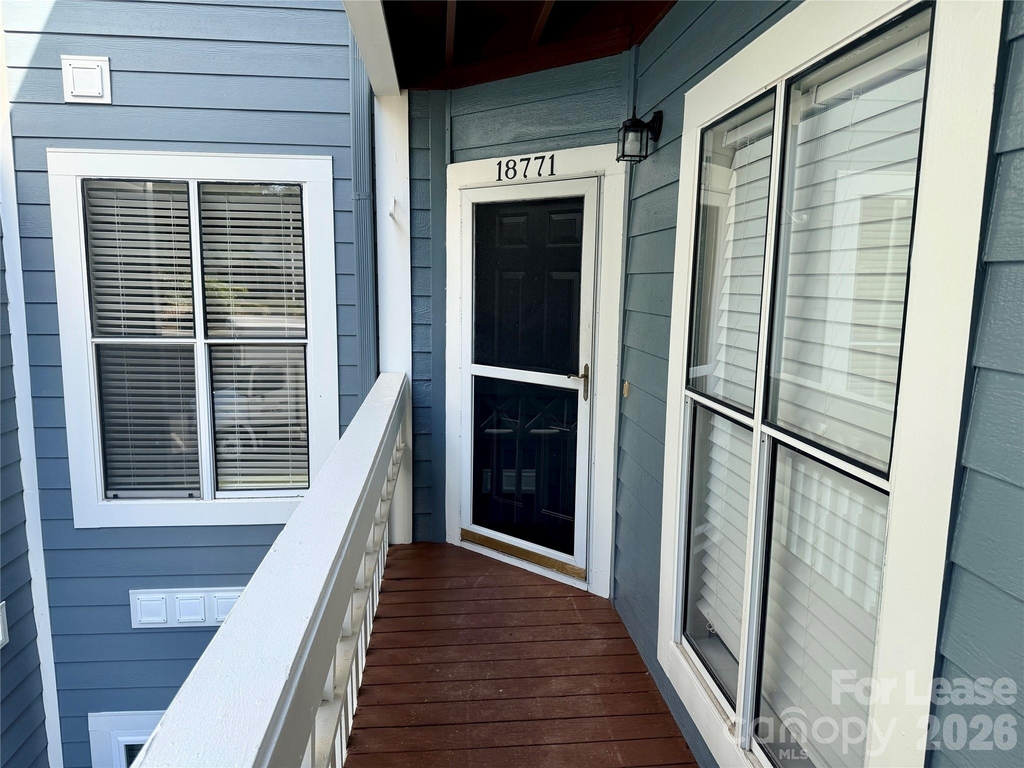 18771 Vineyard Point Lane - Photo 28