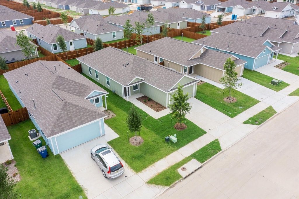 7765 Ruellia Road - Photo 35