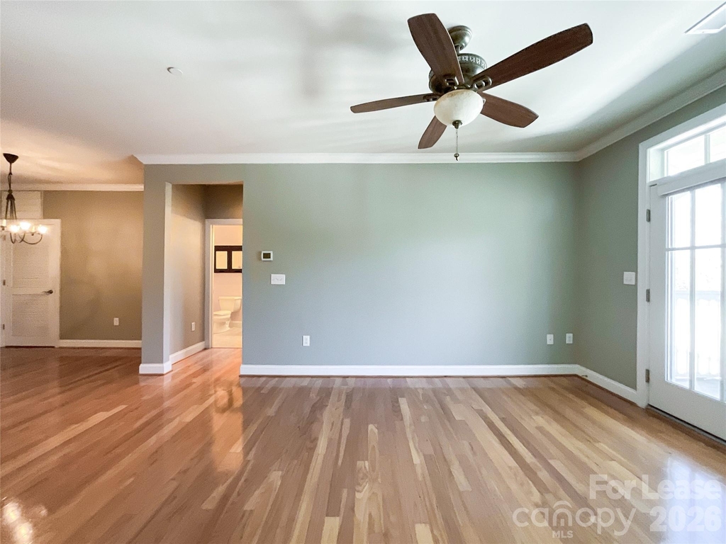 518 Clarice Avenue - Photo 1