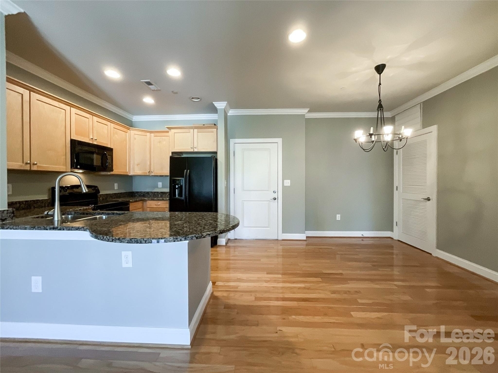 518 Clarice Avenue - Photo 6