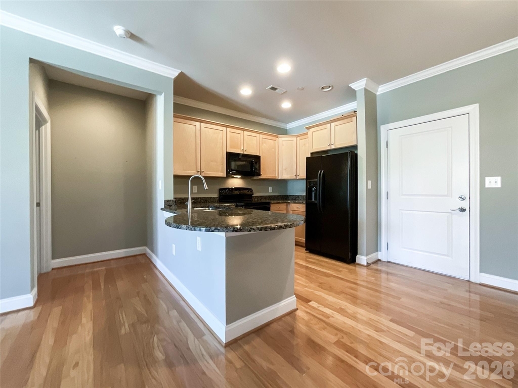 518 Clarice Avenue - Photo 8