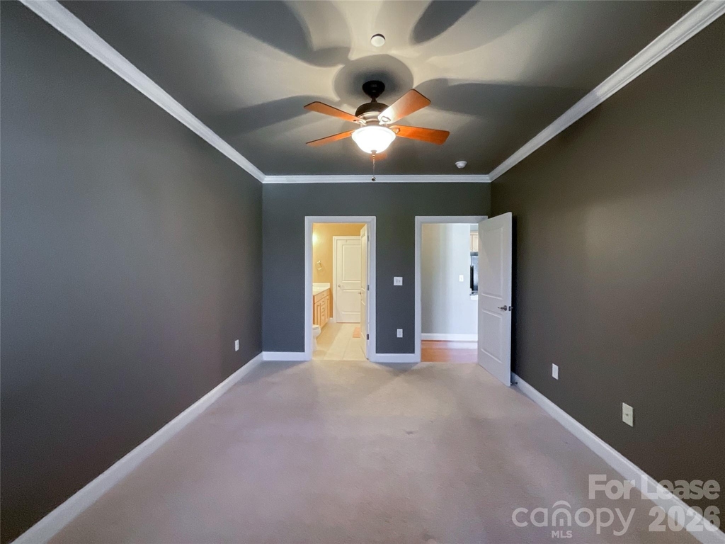 518 Clarice Avenue - Photo 4