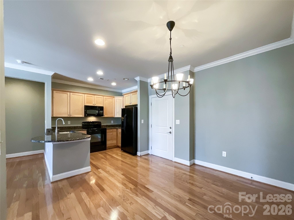 518 Clarice Avenue - Photo 7
