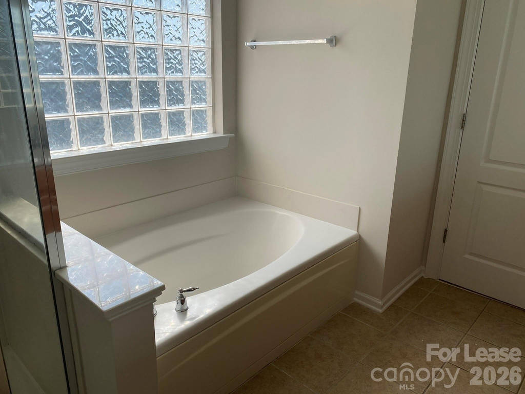 10420 Alvarado Way - Photo 11