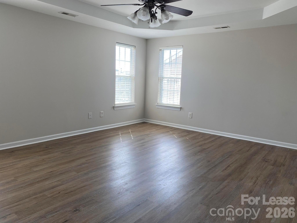 10420 Alvarado Way - Photo 10