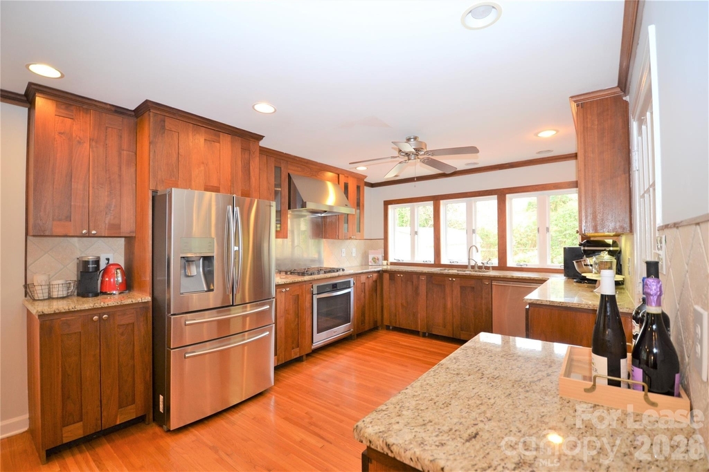 2409 Huntingtowne Farms Lane - Photo 10