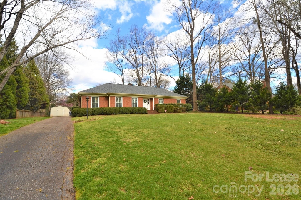 2409 Huntingtowne Farms Lane - Photo 2