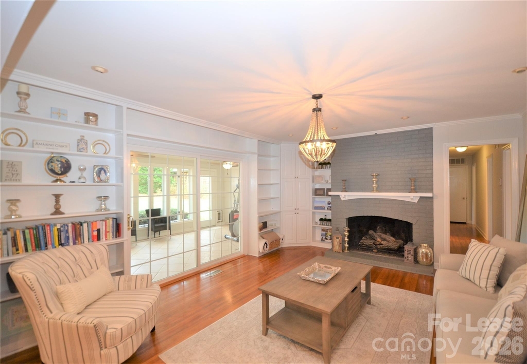 2409 Huntingtowne Farms Lane - Photo 11